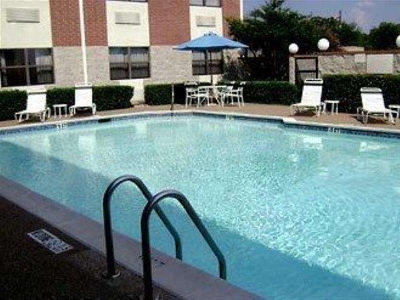 Springhill Suites By Marriott Dallas Nw Highway At Stemmons / I-35East Екстериор снимка