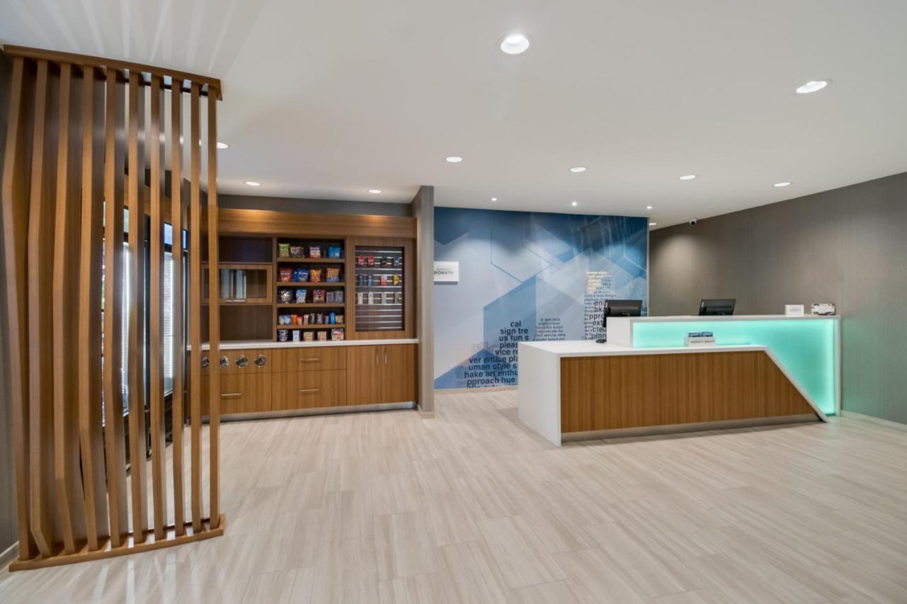 Springhill Suites By Marriott Dallas Nw Highway At Stemmons / I-35East Екстериор снимка