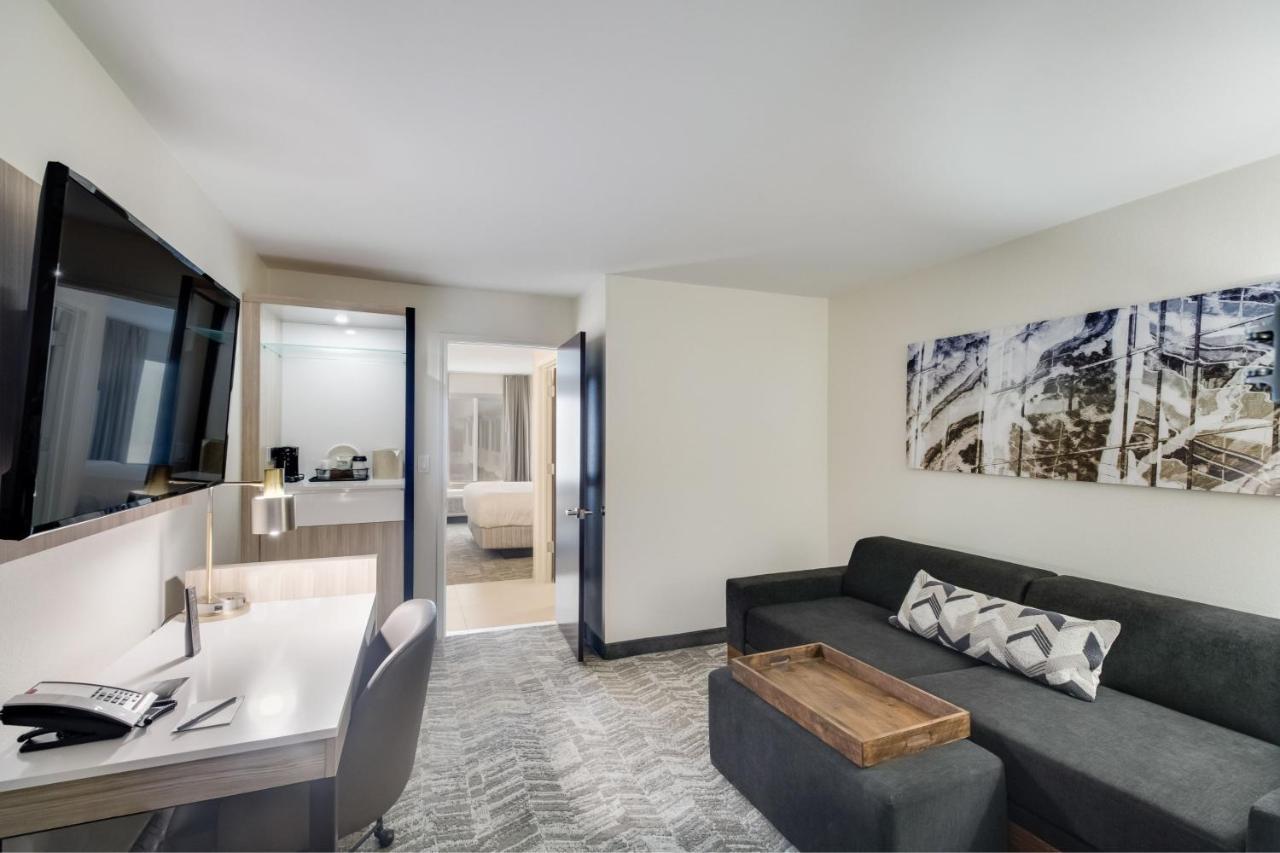 Springhill Suites By Marriott Dallas Nw Highway At Stemmons / I-35East Екстериор снимка