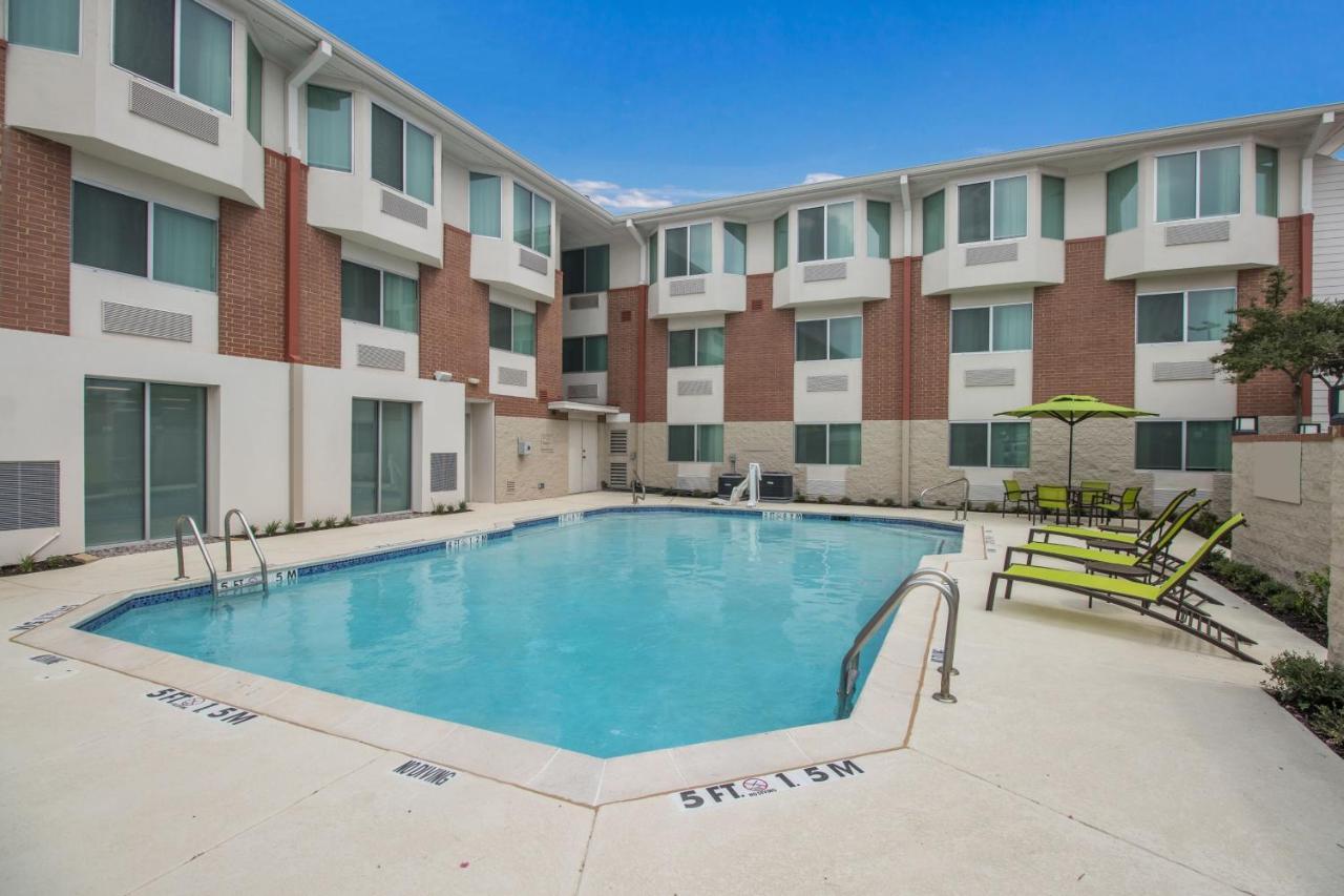 Springhill Suites By Marriott Dallas Nw Highway At Stemmons / I-35East Екстериор снимка