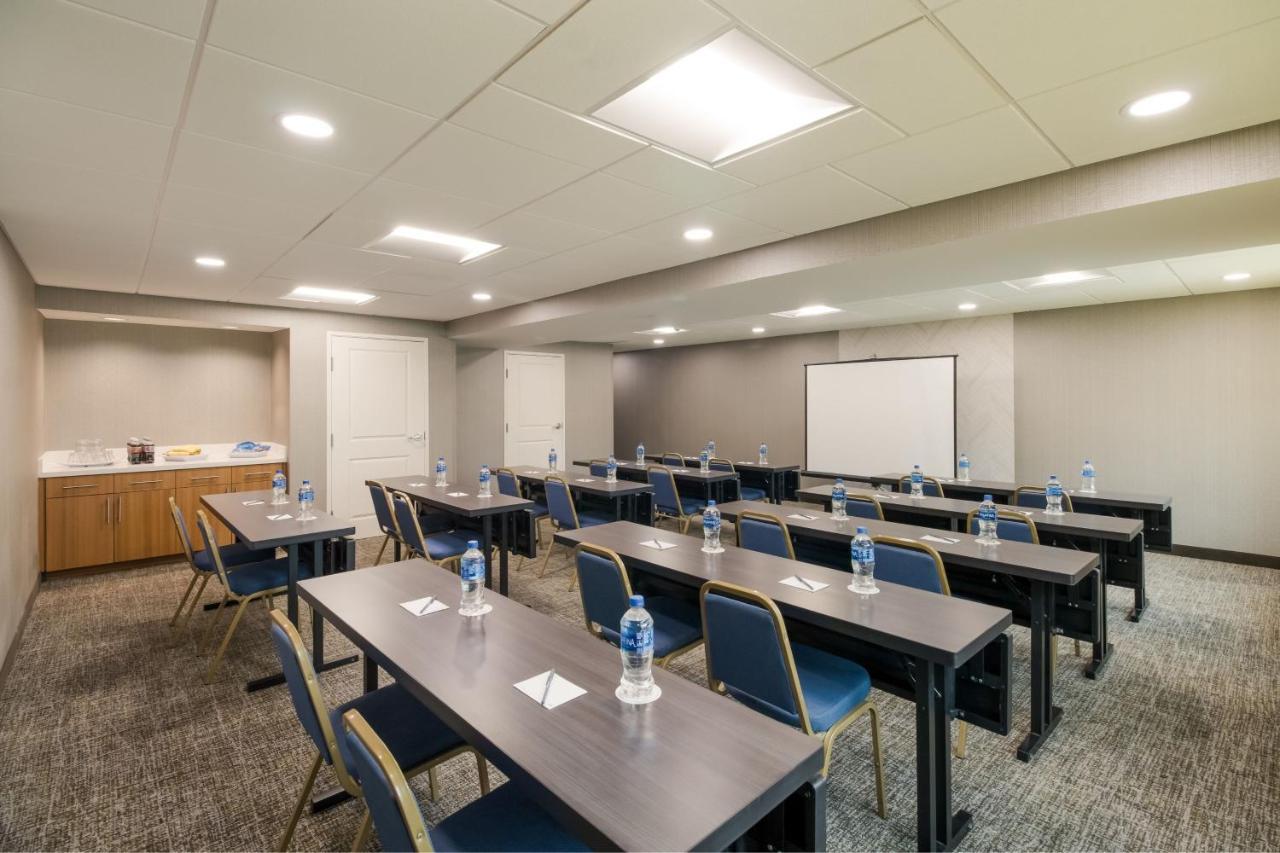 Springhill Suites By Marriott Dallas Nw Highway At Stemmons / I-35East Екстериор снимка
