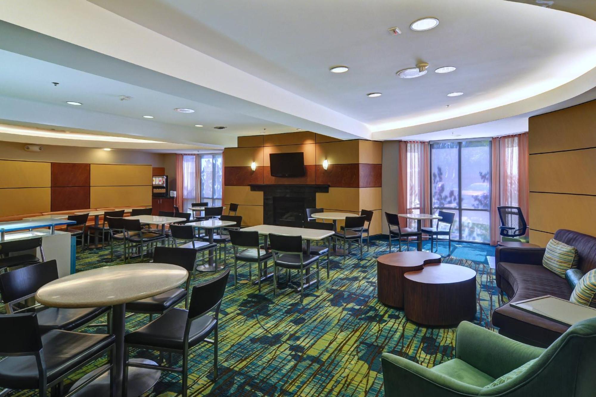 Springhill Suites By Marriott Dallas Nw Highway At Stemmons / I-35East Екстериор снимка