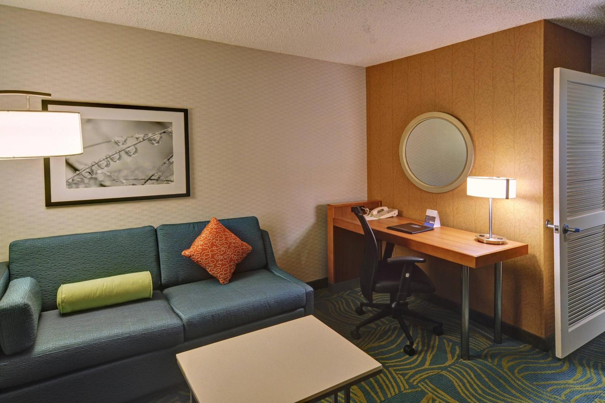 Springhill Suites By Marriott Dallas Nw Highway At Stemmons / I-35East Екстериор снимка